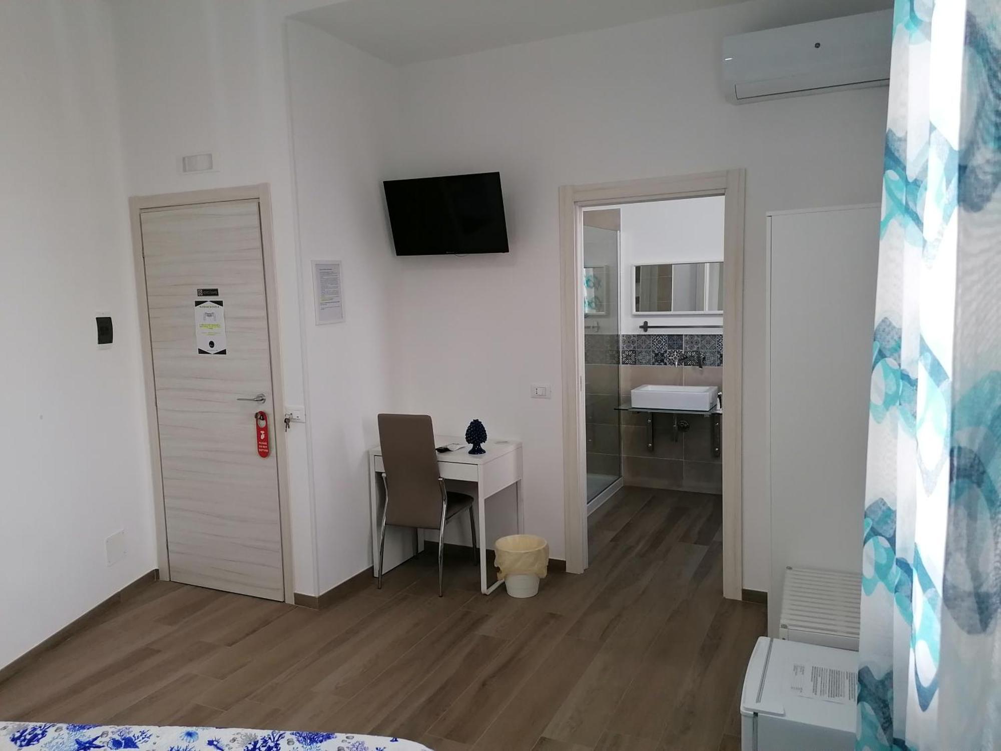 B&B 36 Passi Dal Mare 2.0 Trapani Cameră foto